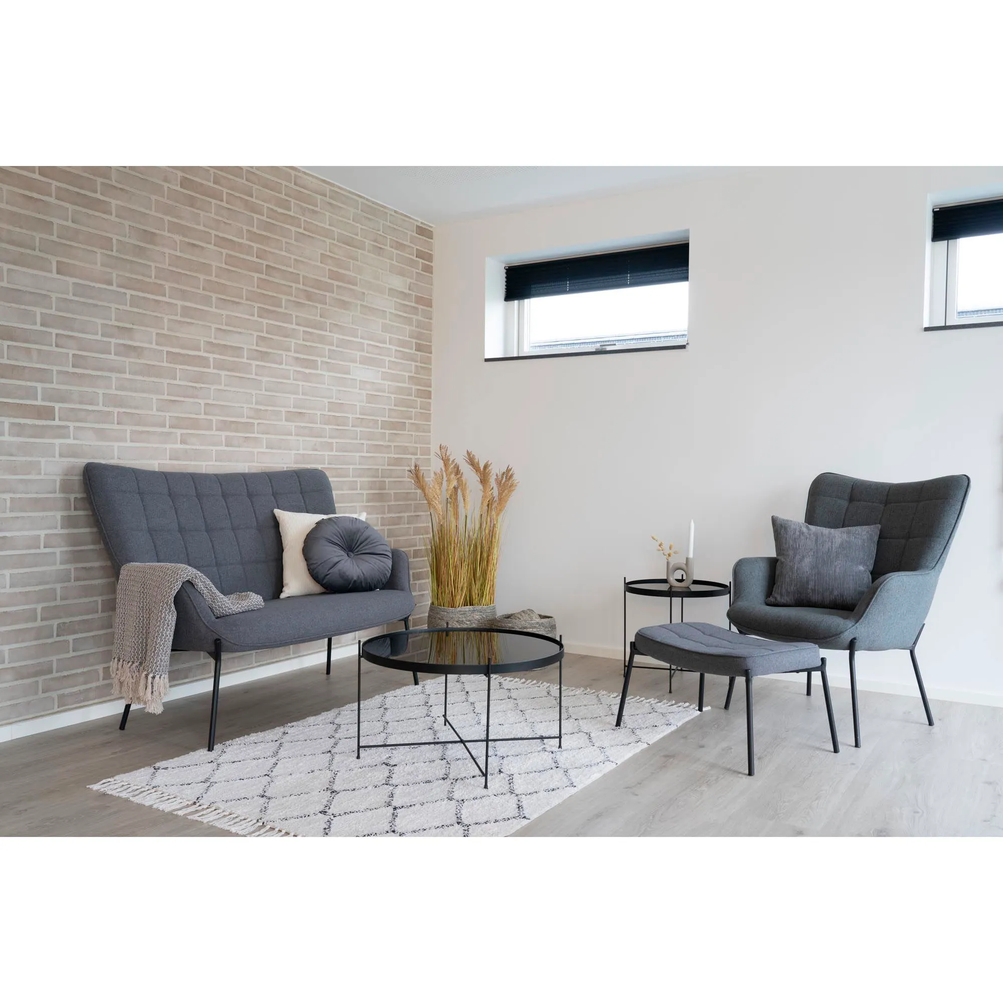 Stolik kawowy okrągły VENEZIA ze szklanym blatem fi70x40cm - czarny - 2101200