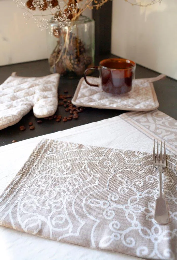 Zestaw kuchenny 4-czesciowy ETNO 001 podkładka rękawica 2x ścierka beżowy - FARO_28506