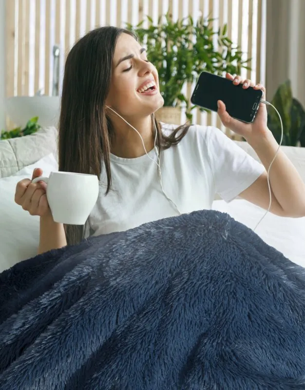 Koc futerkowy D91 TIFANY 1 200 X 220 cm Granatowy - EU_438747