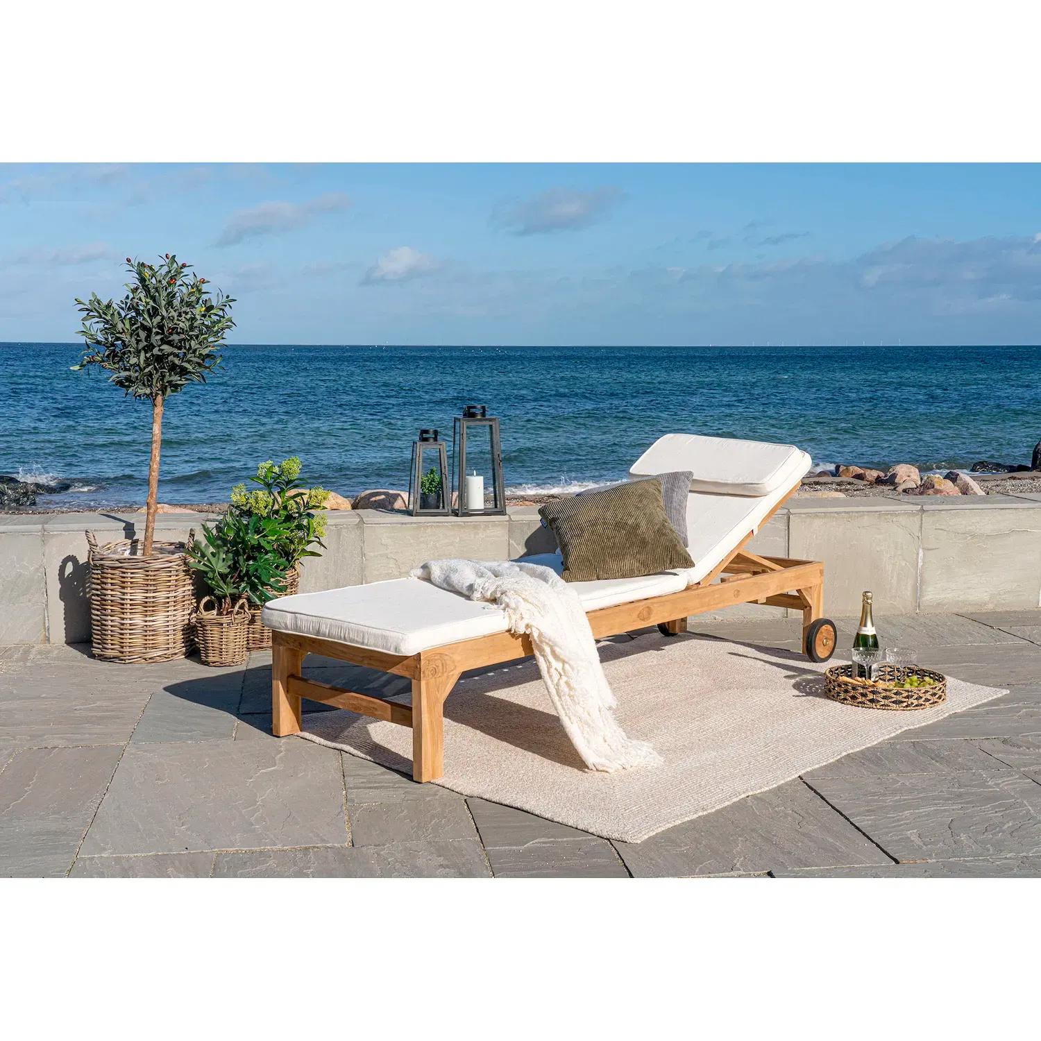 Leżak drewniany z materacem ANDORRA naturalny biały - 7301025-S