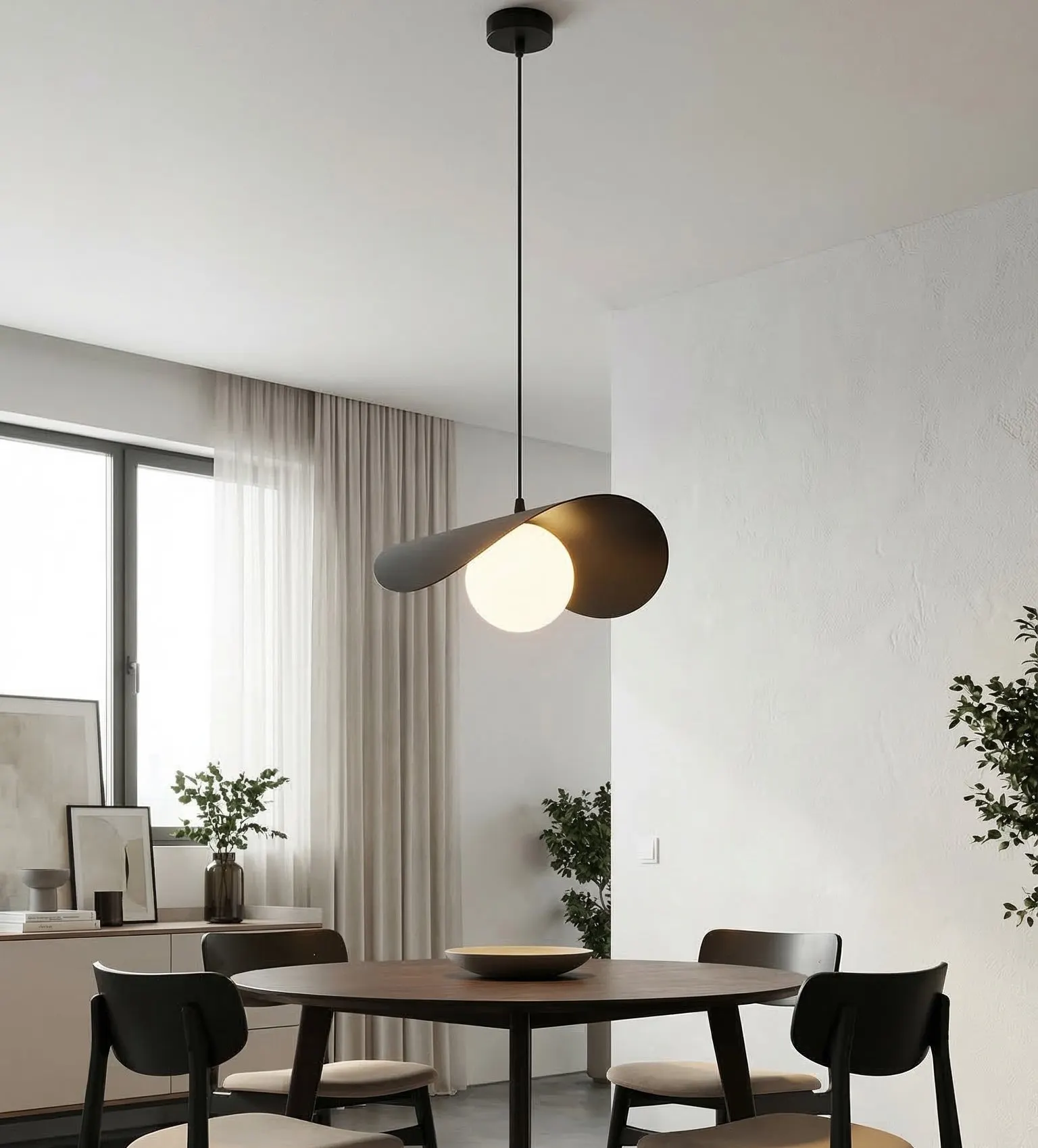 image lampa wisząca, kinkiet?, minimalistyczna, stolik okrągły, wnętrze