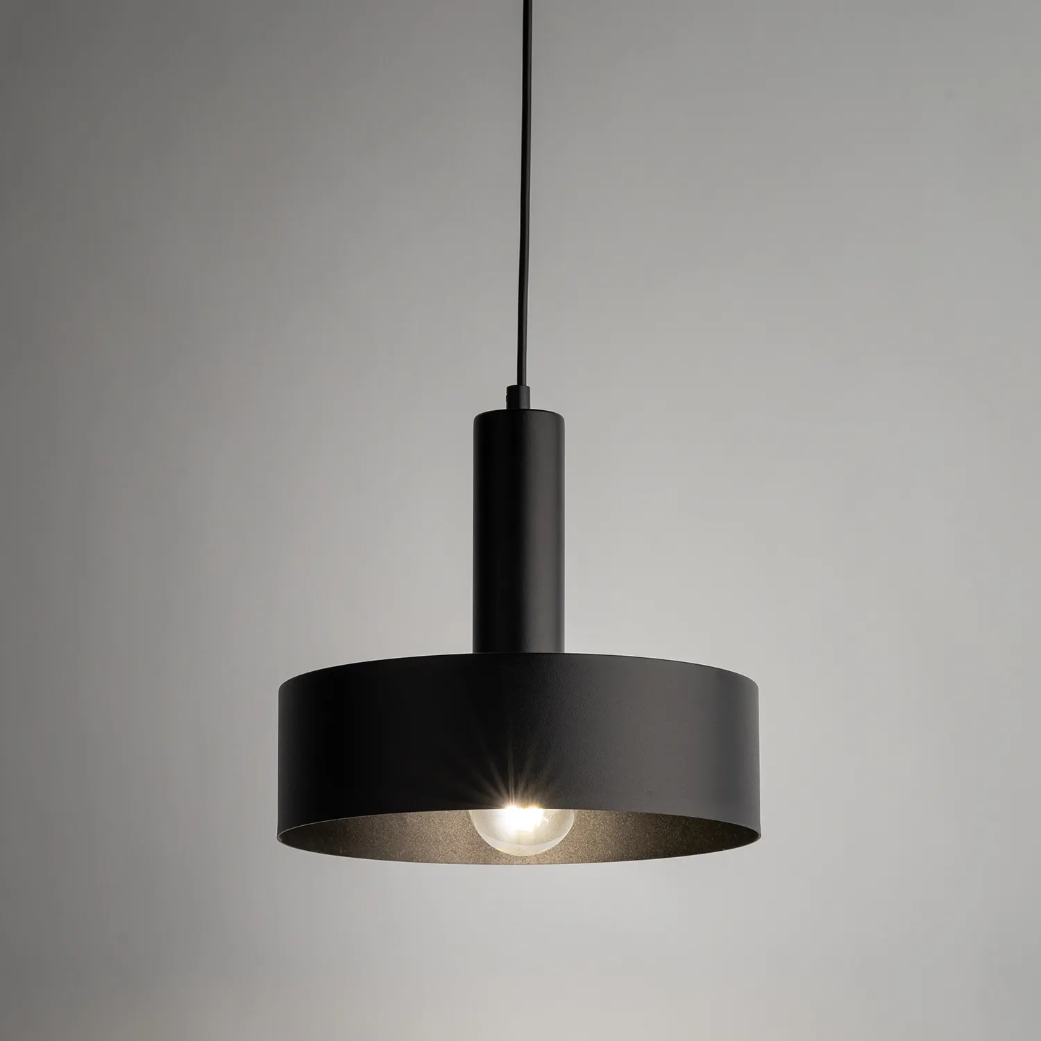 Lampa wisząca VITRUM koło czarna - SI_40811