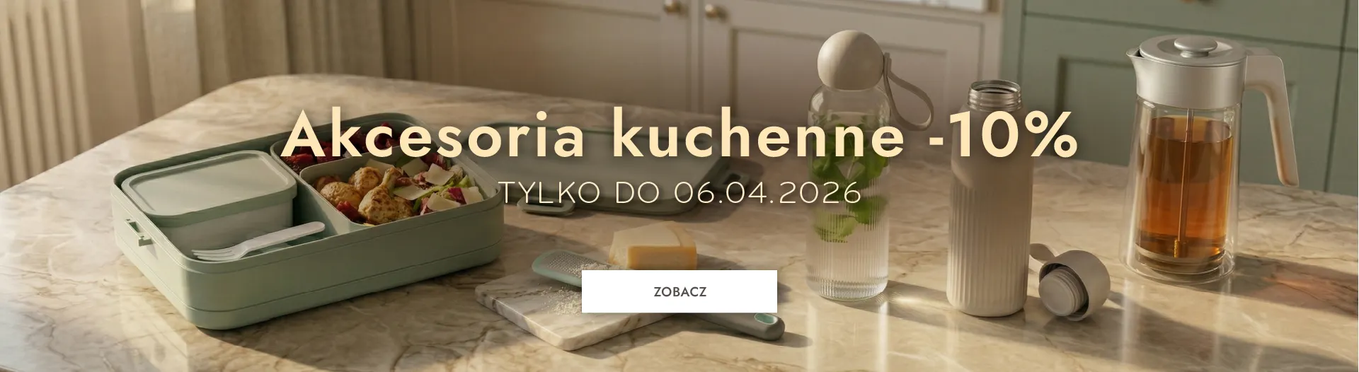 lunchbox, bento, pojemnik na jedzenie, pojemnik kuchenny, akcesoria kuchenne, zestaw lunchowy, pojemnik na lunch, pojemnik kuchenny, akcesoria kuchenne, szklanka do napojów