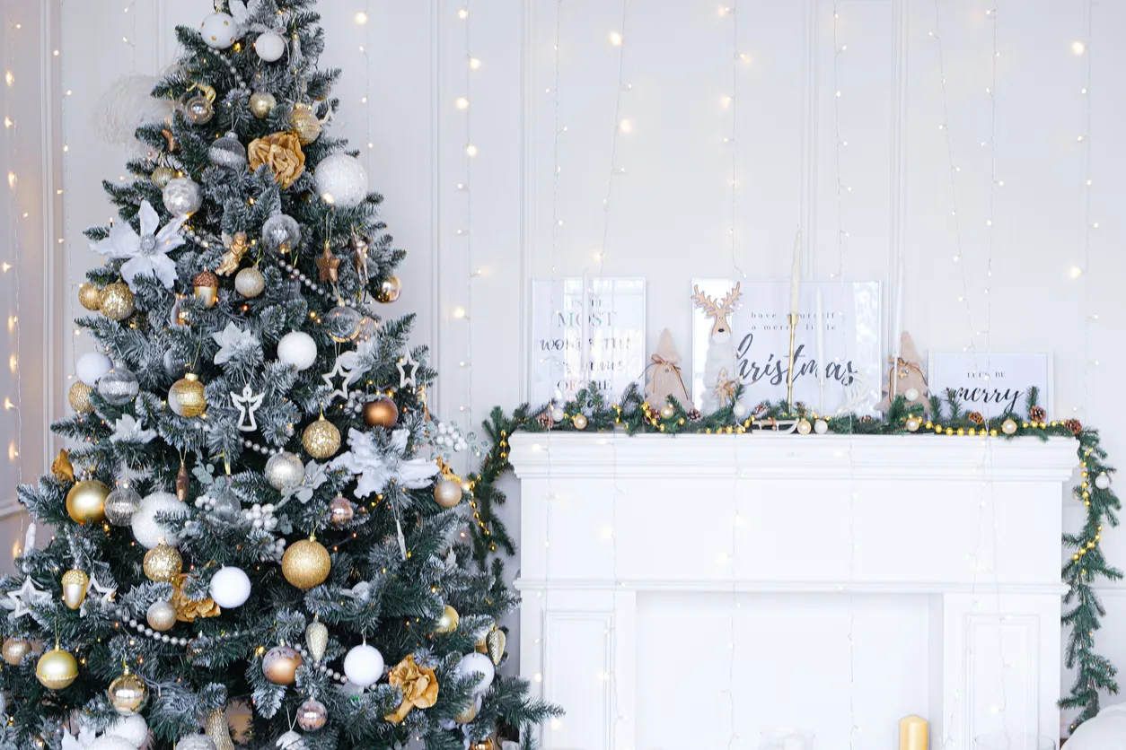 Jak ozdobić kominek na święta Bożego Narodzenia? Jak ozdobić kominek na święta Bożego Narodzenia?