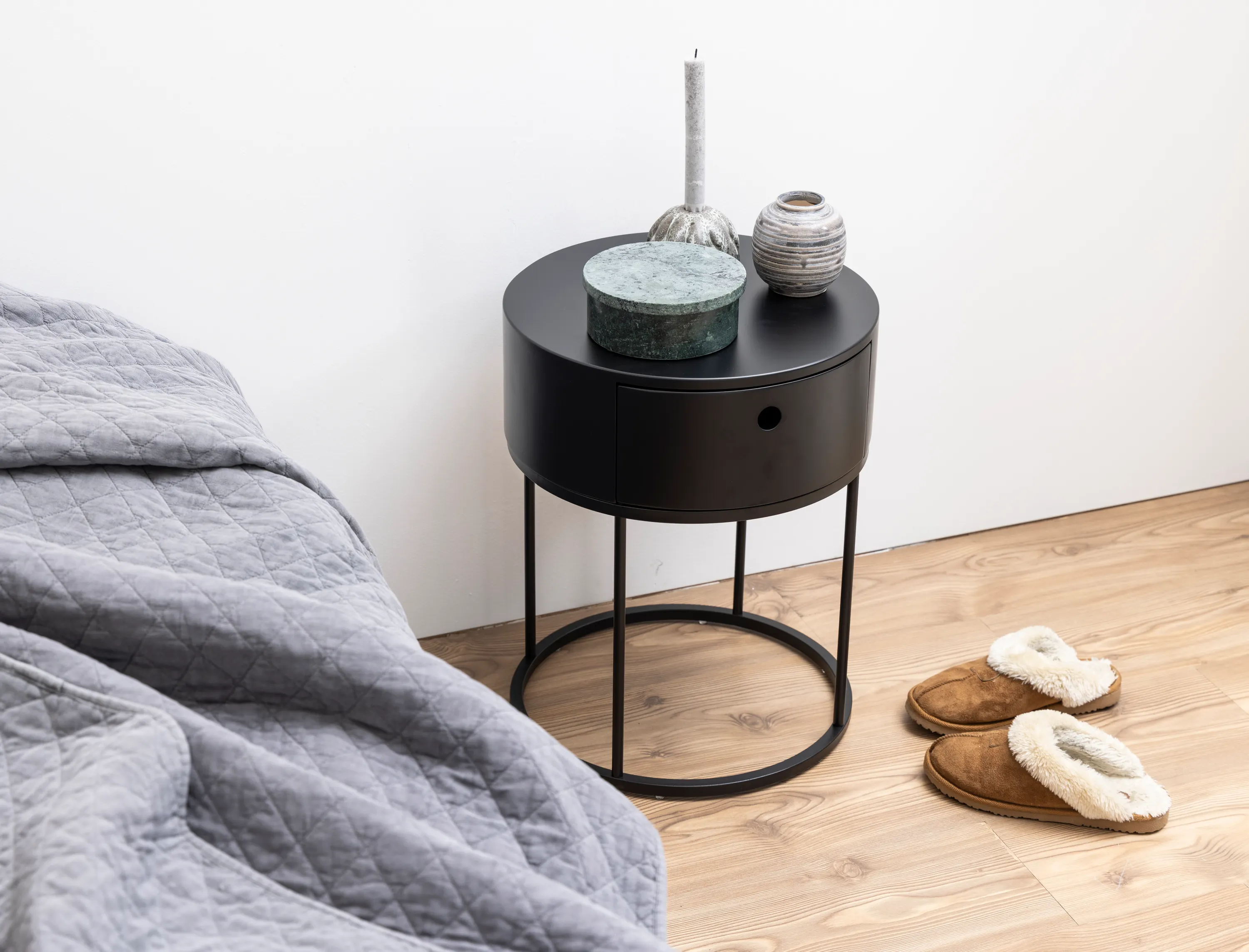 Stolik kawowy z szufladą POLO 40x40x51, czarny - 0000102924