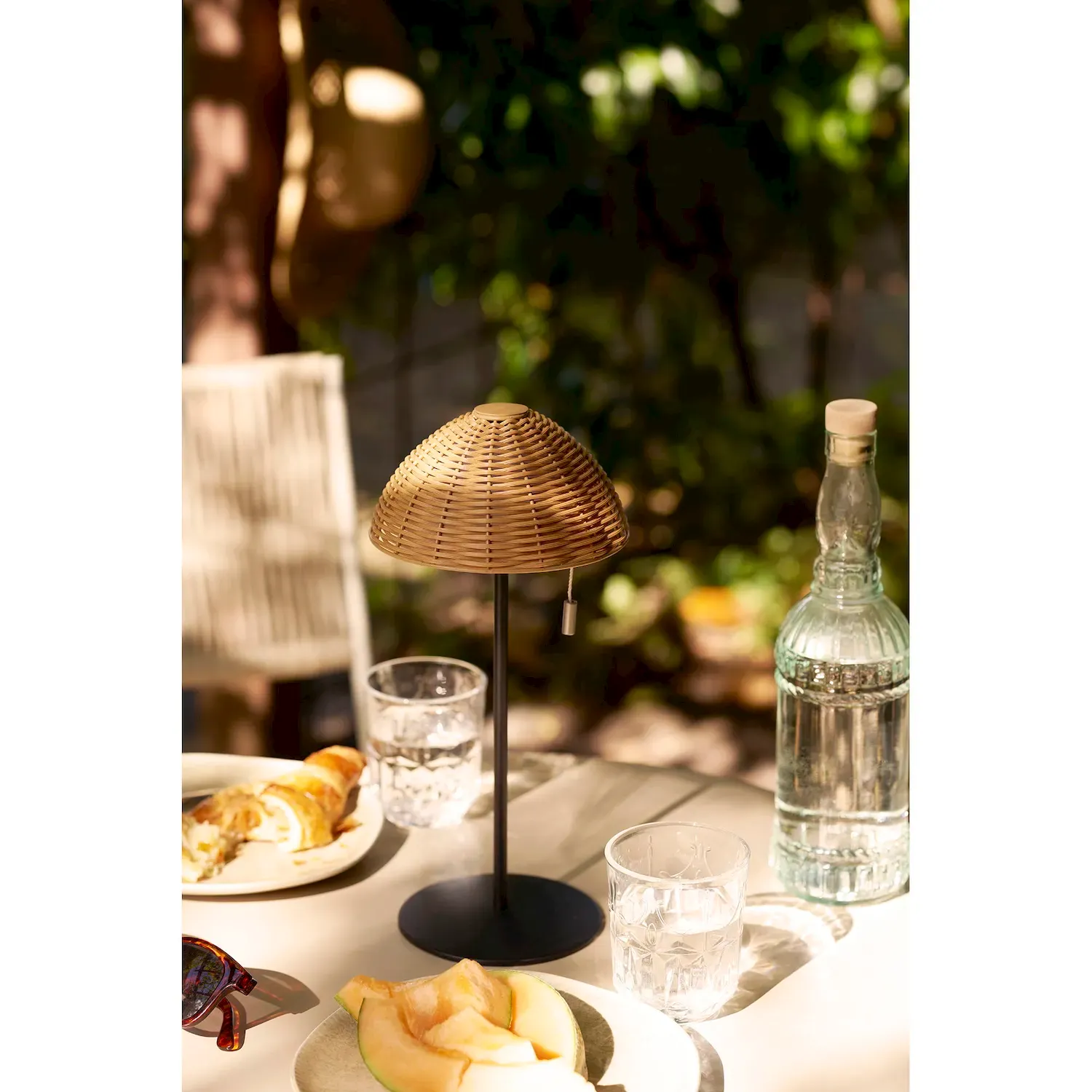 Lampa stołowa WIGAN LED ładowalna 15x32 cm kolor: naturalny czarny — zdjęcie 7