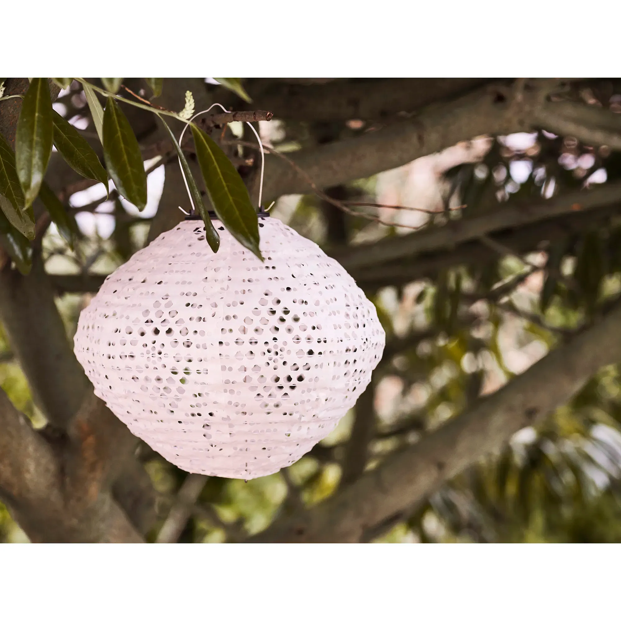 Lampa ogrodowa solarna HARWOOD - biała - 6405112