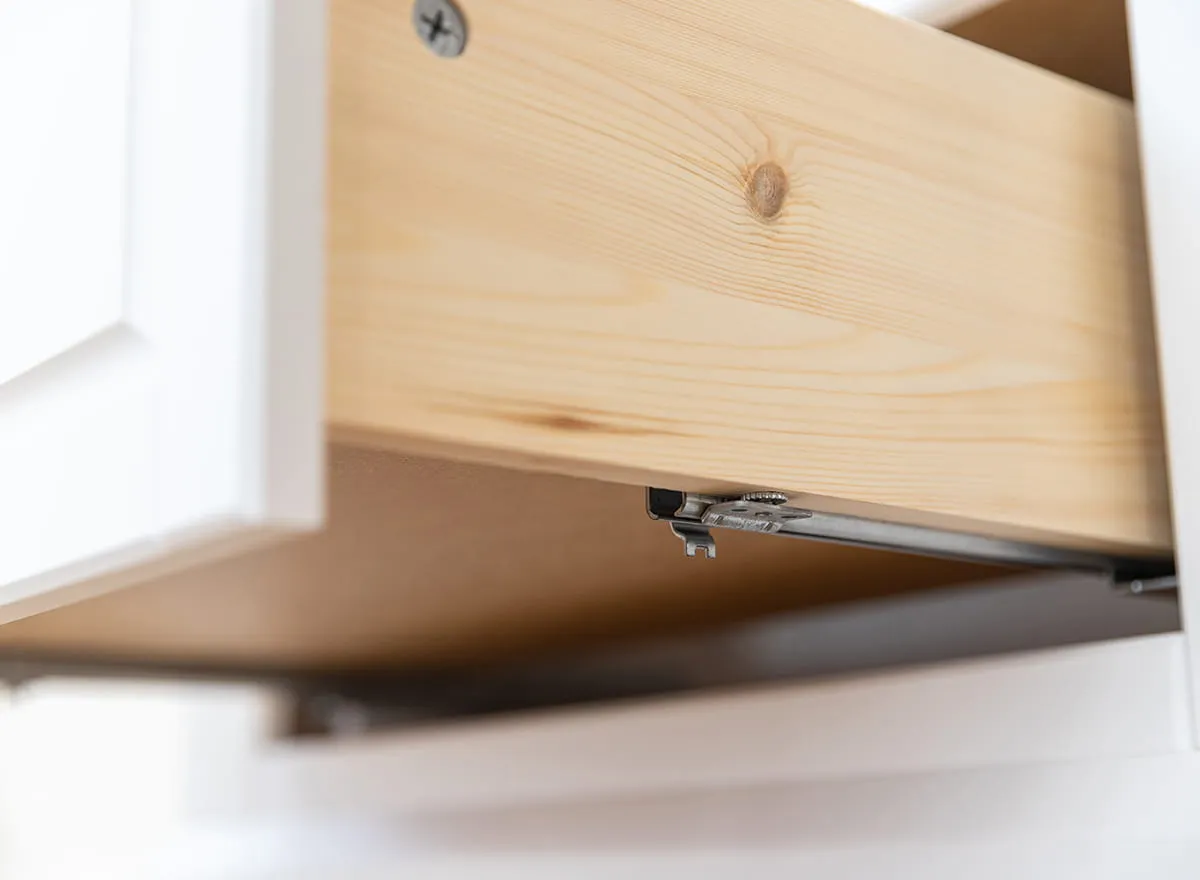 Szafa MARONE ELITE 1-drzwiowa z 2 szufladami - biały, złocisty - PLMEL27