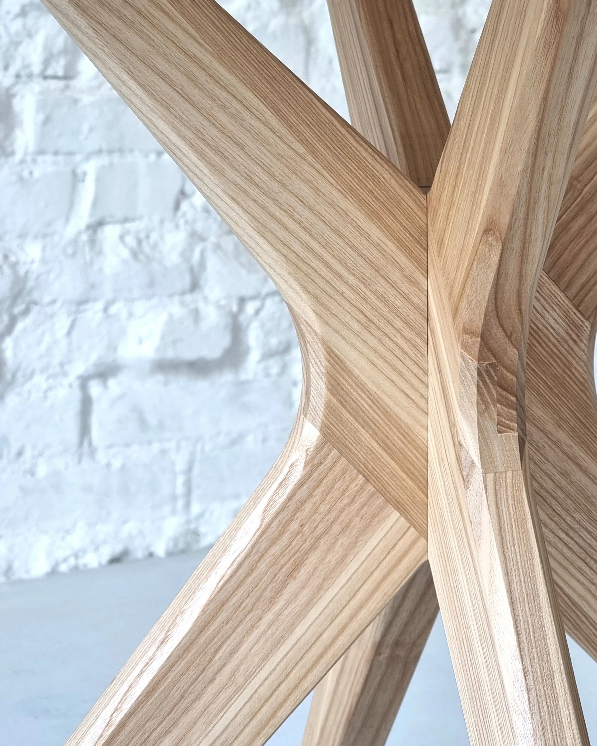 Stół półowalny JUBI Racetrack 80x80cm kremowy - RGBHR2_80