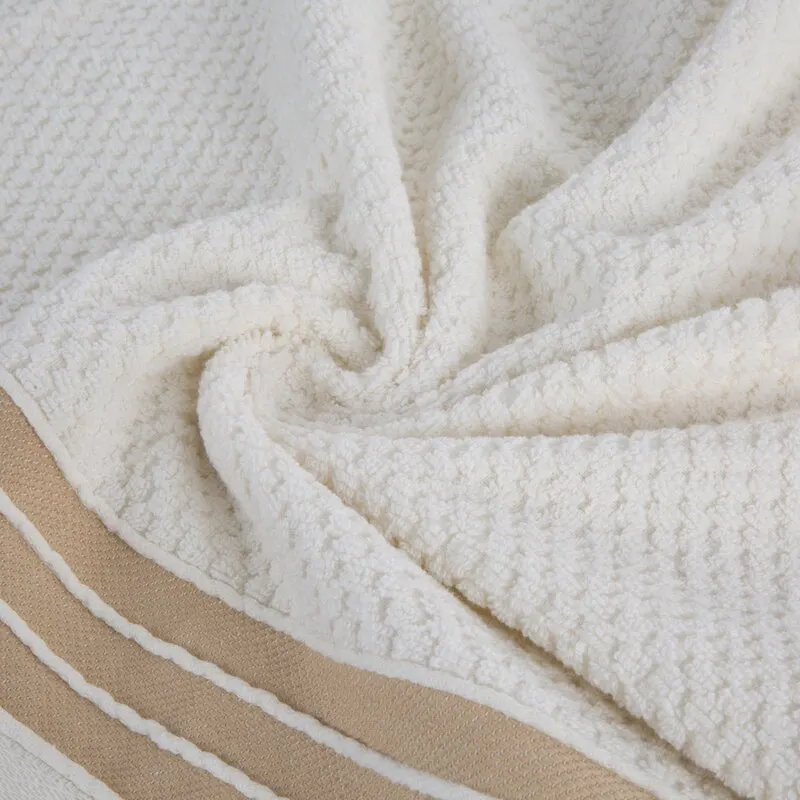 RĘCZNIK MADLEN (02) 70 X 140 CM KREMOWY - EU_454908