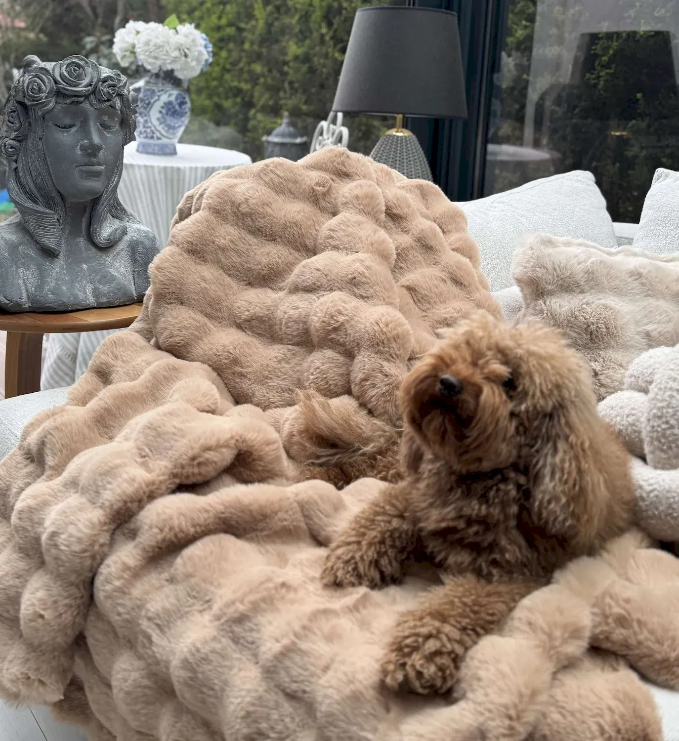 Narzuta BUBBLE 150x100 cm brązowa Narzuta BUBBLE 150x100 cm brązowa