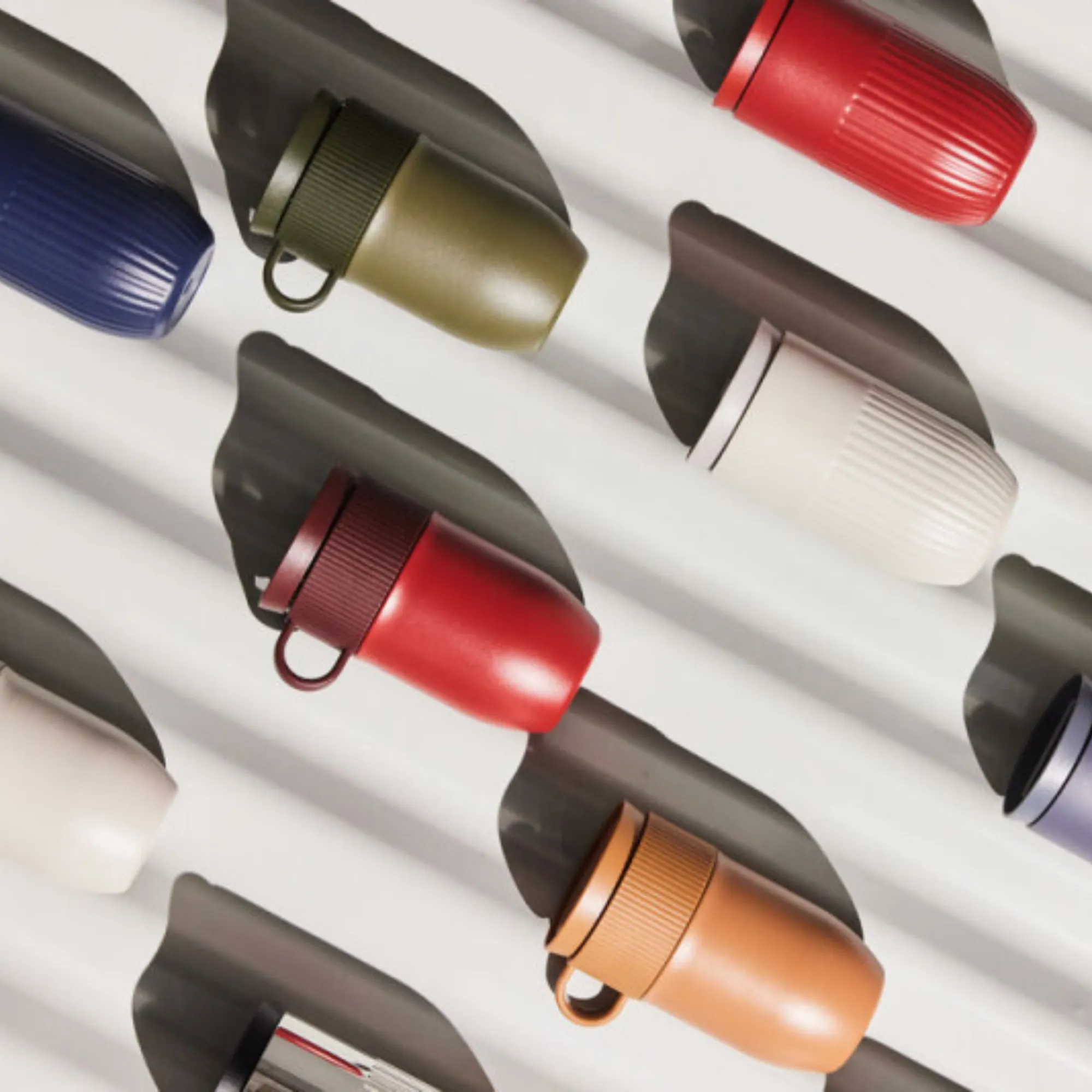 image termos, butelka, kolorowe, metal, płaska