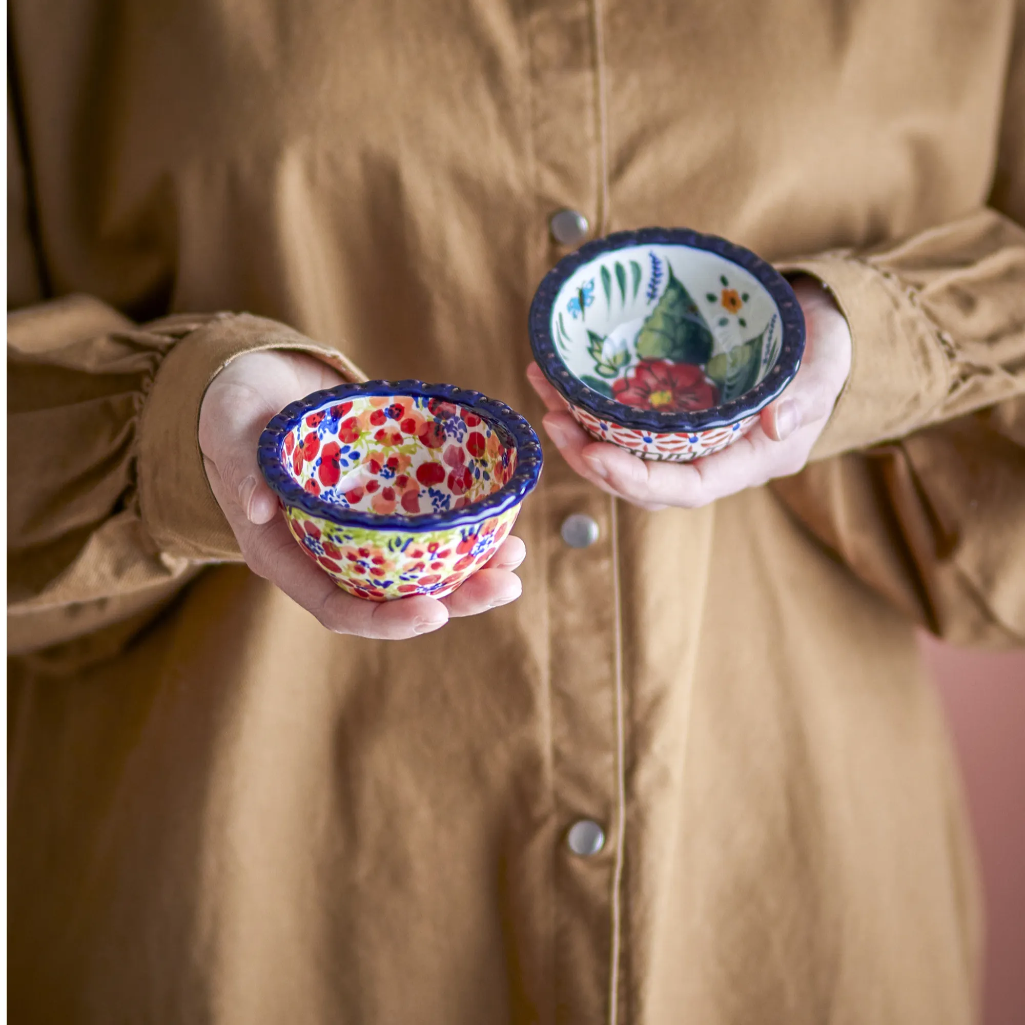 image miska ceramiczna, ceramika rękodzieło, kolorowy wzór, duo misek, naczynia do podawania