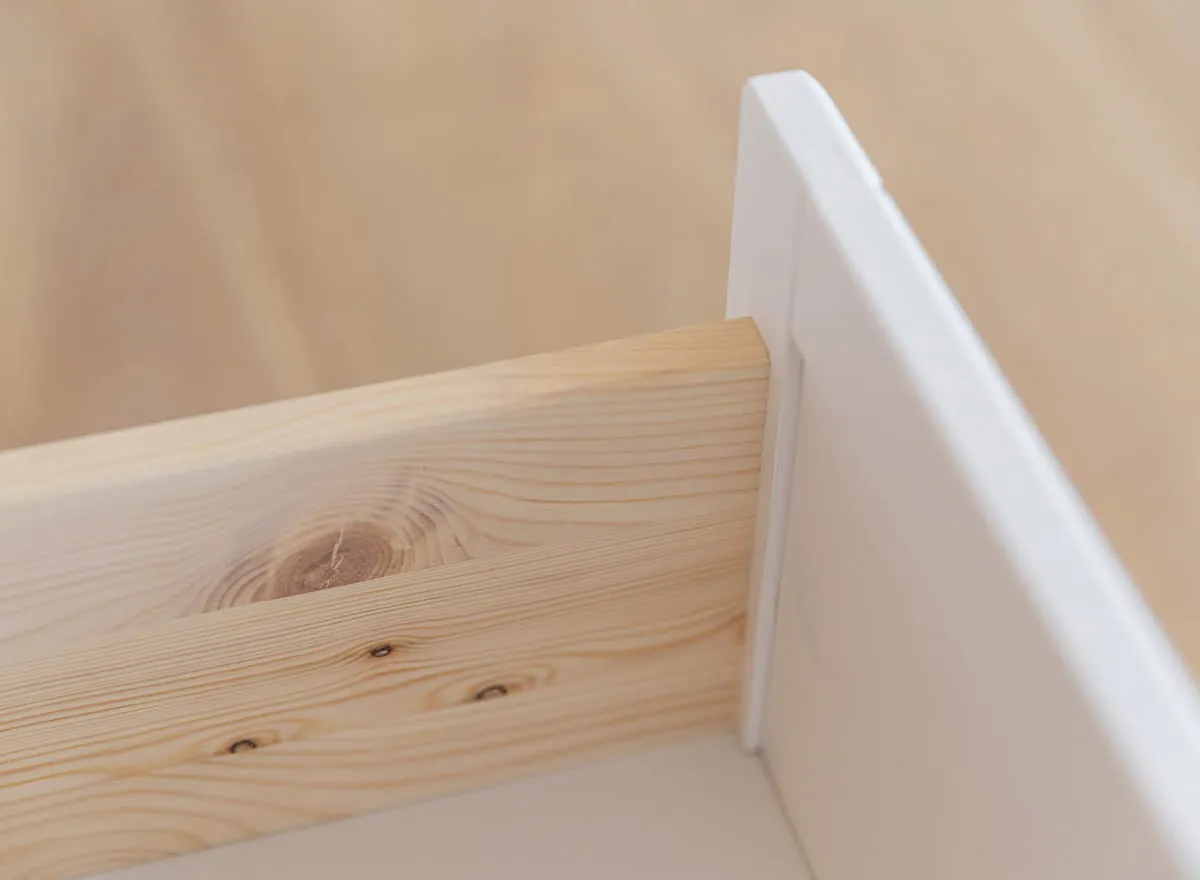 Komoda mała MARONE ELITE 2-drzwiowa z 2 szufladami - biały, złocisty - PLMEL40