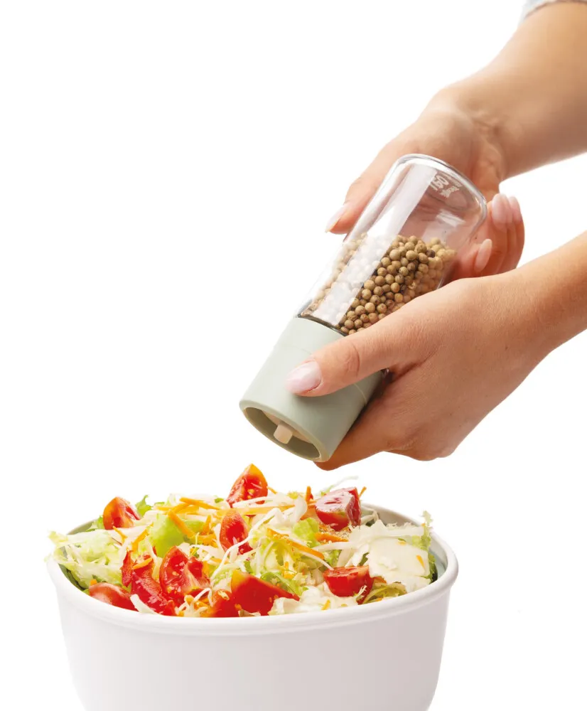 image pieprz, młynek, salatka, warzywa, mieszanka przypraw