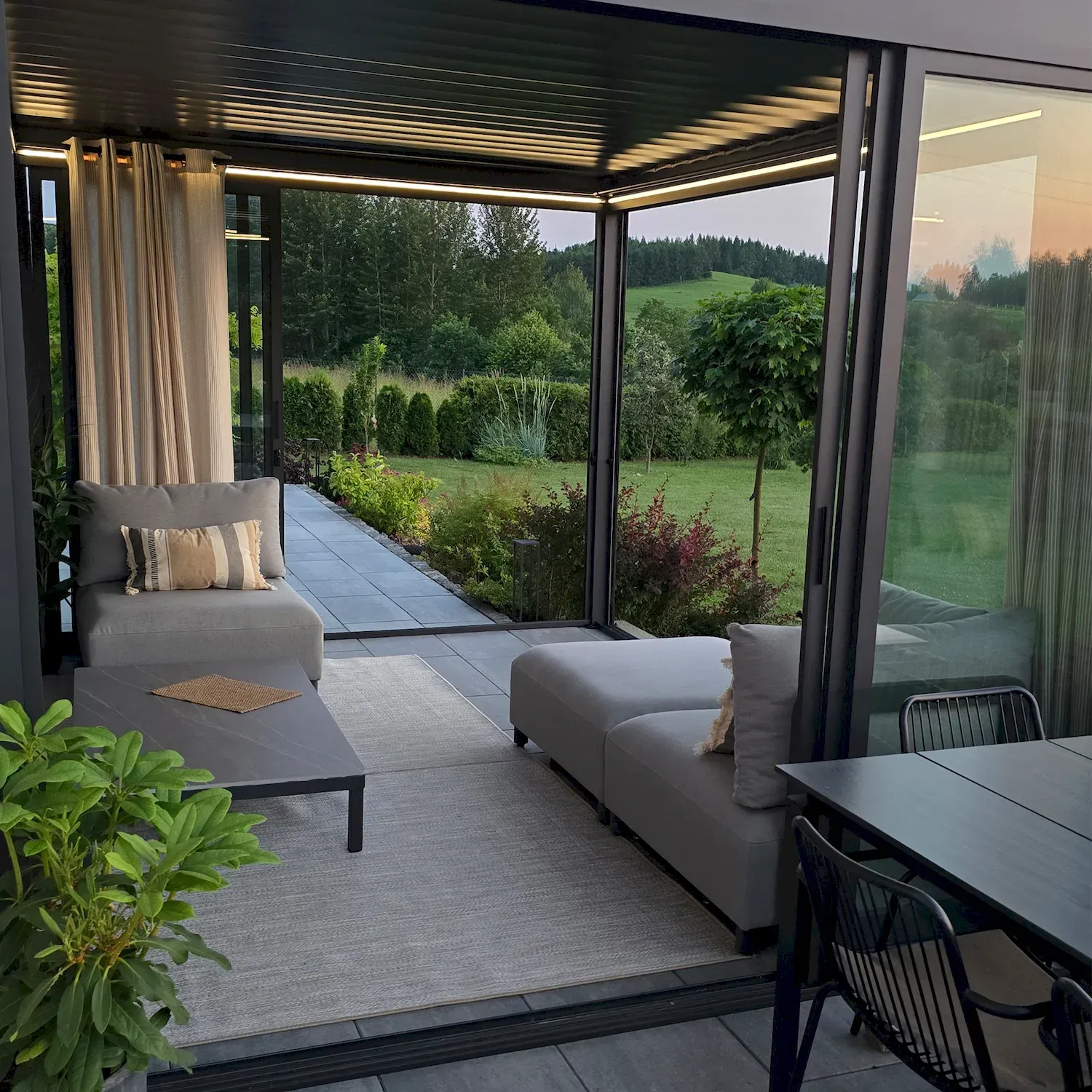 Drzwi przesuwne S8 LUXE 370x238cm (do pergoli 4m wys.2,5m ) antracyt Esti&Esta — zdjęcie 14