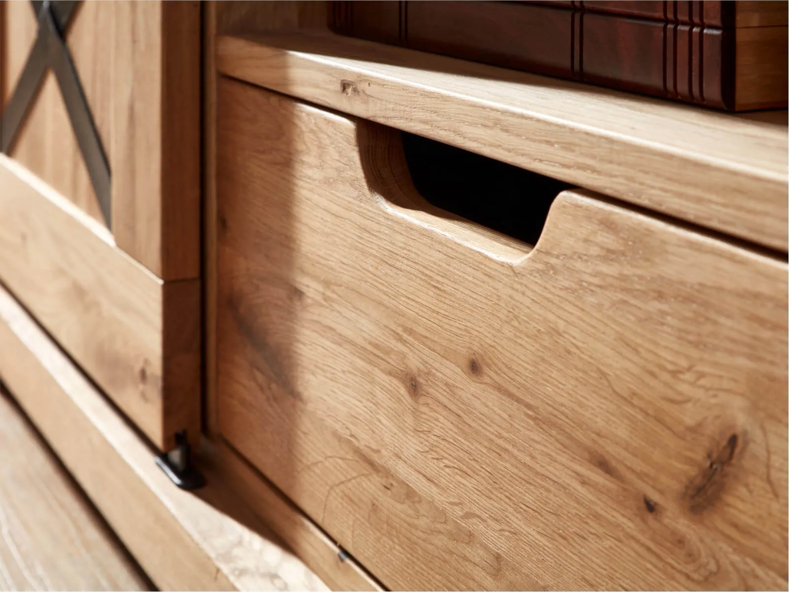 Szafka rtv dębowa TIDY 150 cm z szufladami, dąb olejowany - GK_1034240701