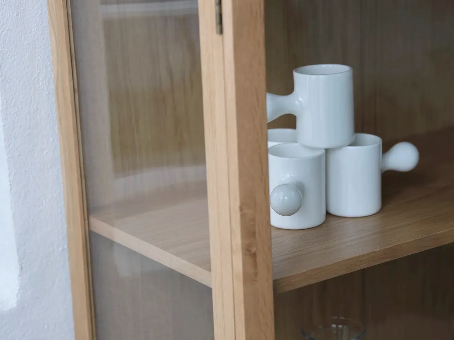 Witryna niska 2-drzwiowa ELBA z przeszklonymi drzwiami i bokami - dąb naturalny - UN_48470200