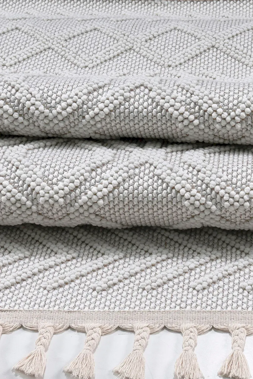 Dywan 160 x 230 POLKA biały