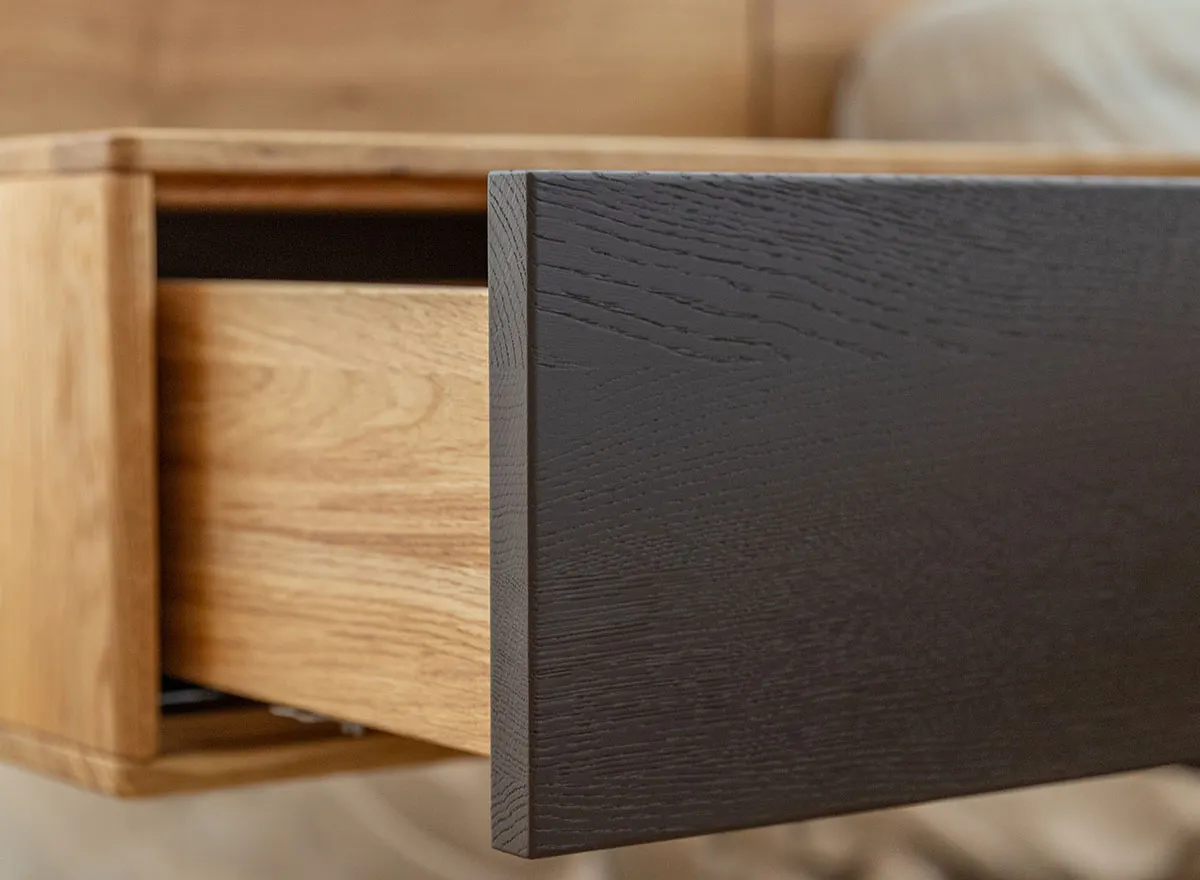 Szafka nocna dębowa wisząca z 1 szufladą SORA Dębowy Sen dąb olejowany grafit - ZINAK4_F