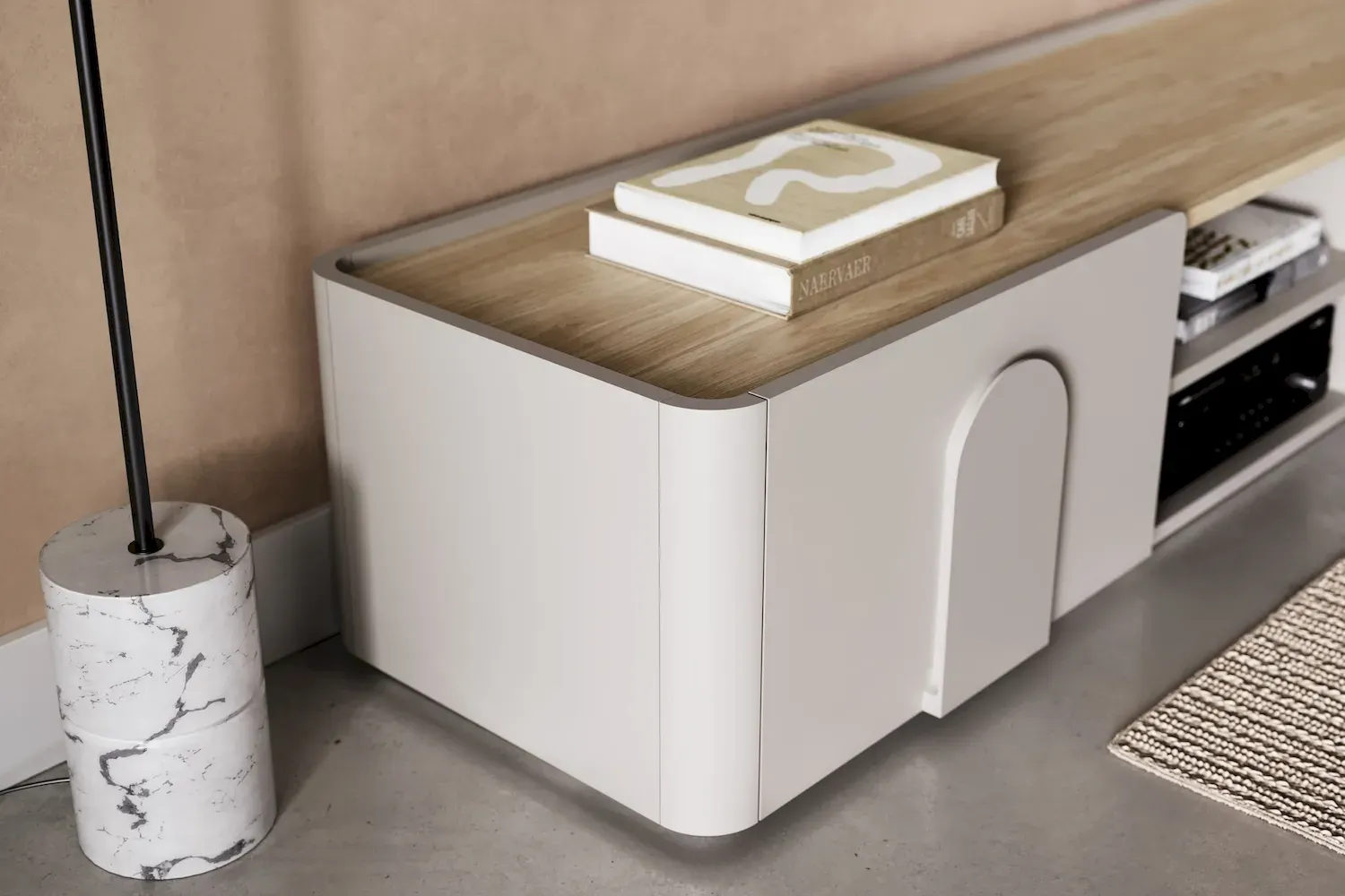 Szafka RTV z klapą i szufladą AMILIO 170 - cashmere dąb olejowany uchwyty cashmere - B_167065