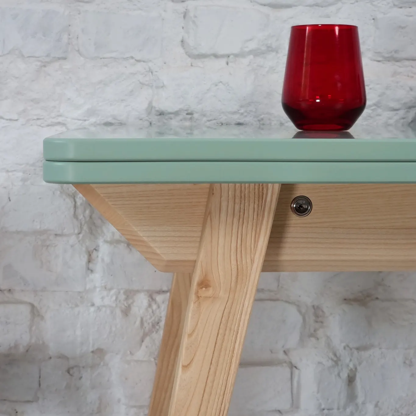 Stół rozkładany ENVELOPE 65x90-130cm szałwiowy orzech - NRAGABATE_E17_WAL