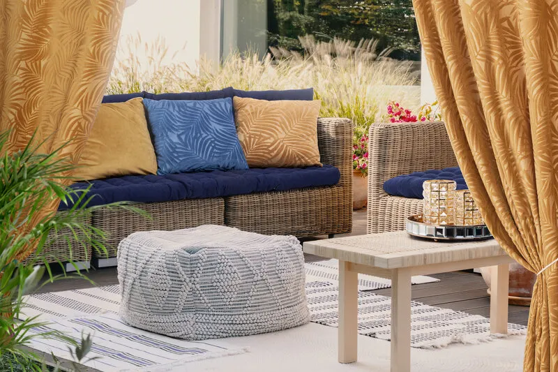 POSZEWKA LIVIA 40 X 40 CM CIEMNONIEBIESKI - EU_385841