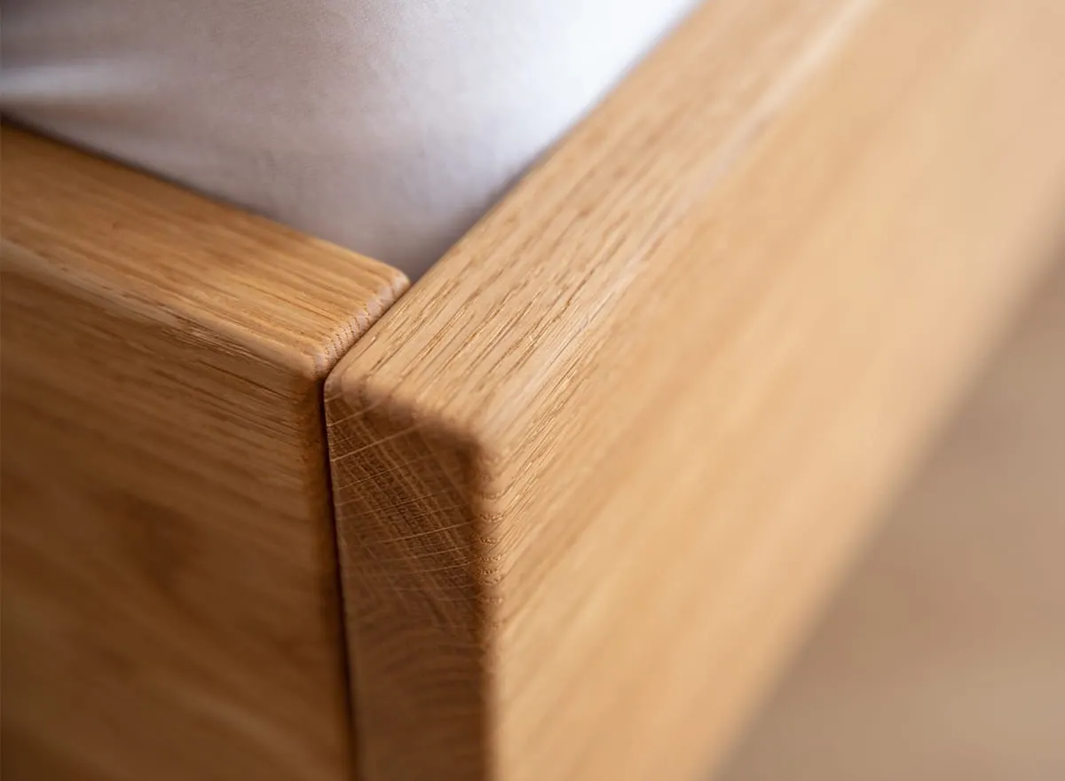 Łóżko dębowe z zagłówkiem RAVELLO 160 cm, Drewno dębowe olejowane - ZIRAV160X200