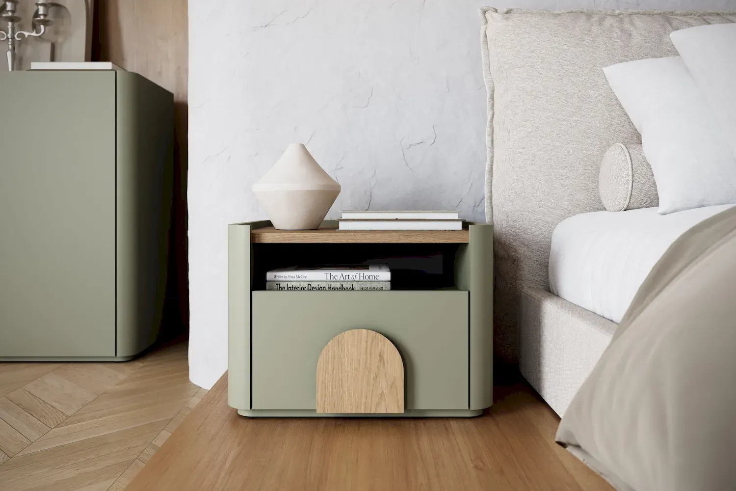 Szafka nocna z 1 szufladą i półką AMILIO 50 - eukaliptus dąb baltic dune uchwyty dąb naturalny - B_167066