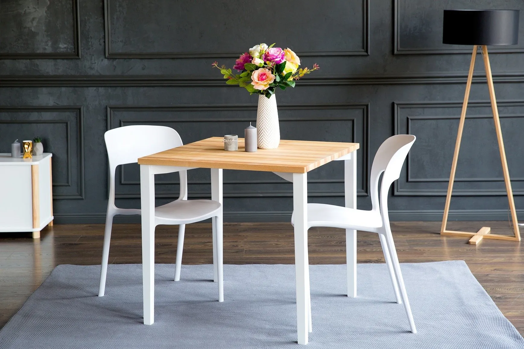 Stół jesionowy kwadratowy TRIVENTI 80x80 naturalny białe zaokrąglone nogi - RAGABATT11R