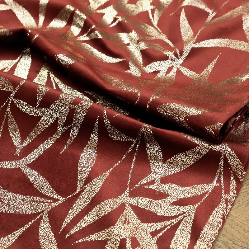 OBRUS BLINK 15 35 X 220 CM CEGLASTY - EU_390124