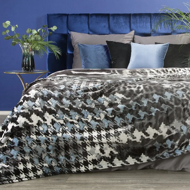 Koc Patchworkowy PAMELA 150 X 200 cm Czarny - EU_372898