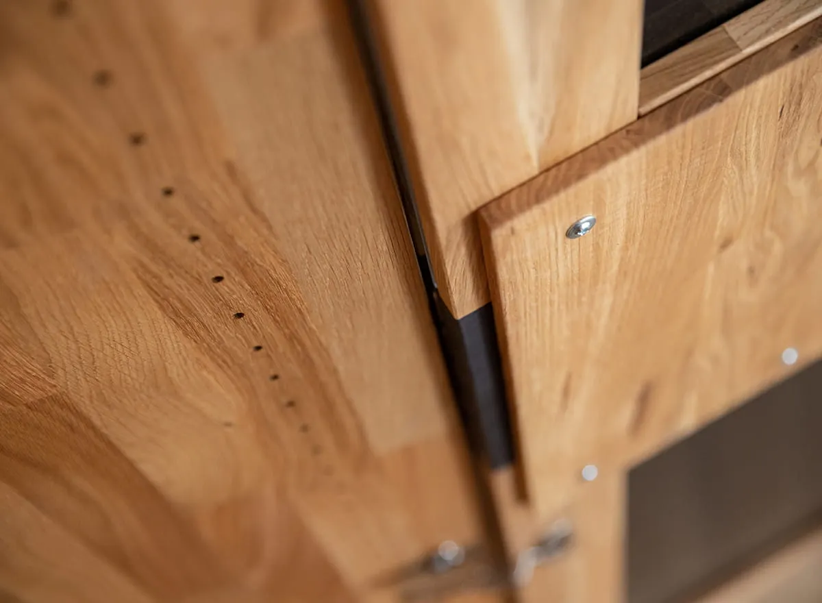 Szafa modułowa 5-drzwiowa ( pojedyncze drzwi szklane ) RAVELLO Dąb Olejowany, Czarny - ZIRAV05D01SZ