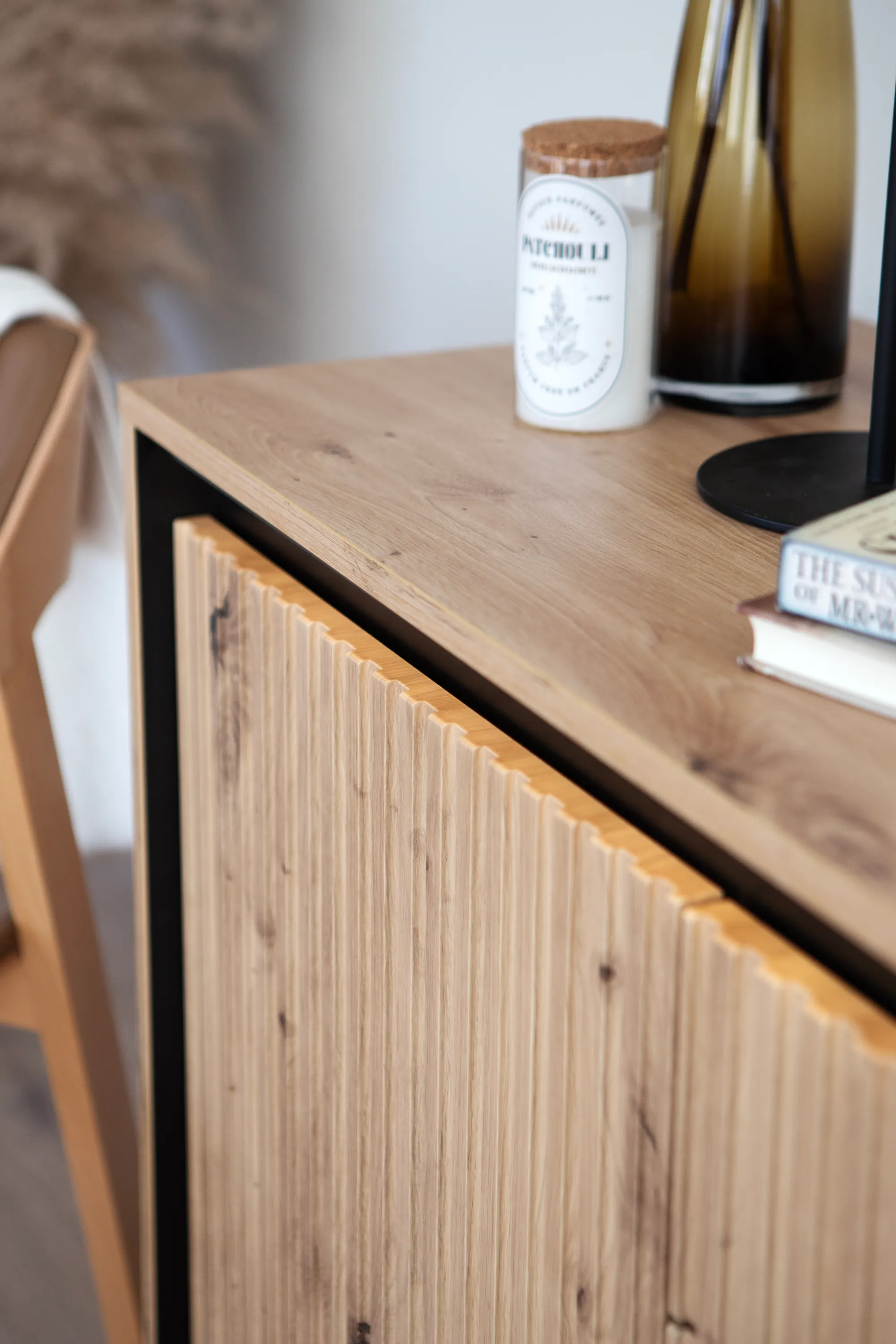 Szafka RTV z oświetleniem TREND TR-06 4D 192cm dąb artisan/czarny - TR6DAC-V2