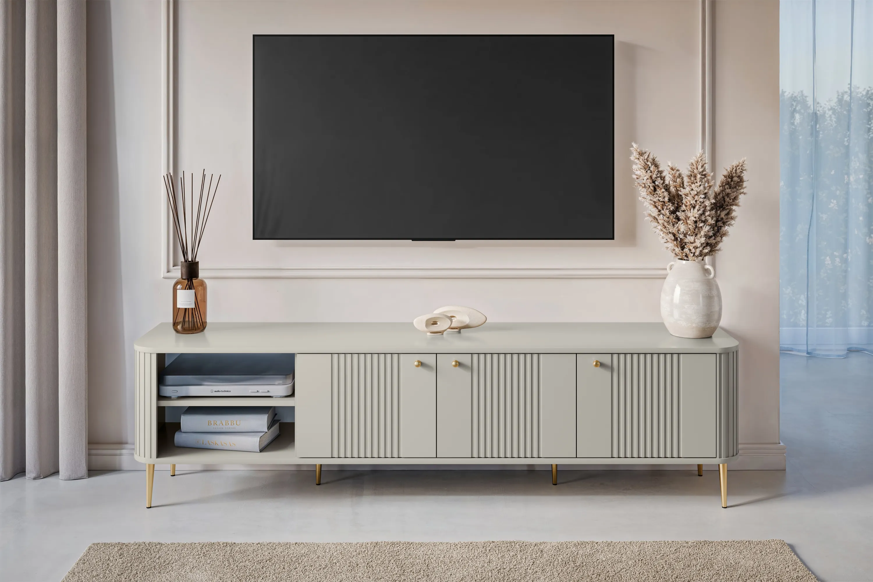 Szafka RTV 3-drzwiowa VESPER RTV 187 ryflowany front cashmere złote nogi - B_163655