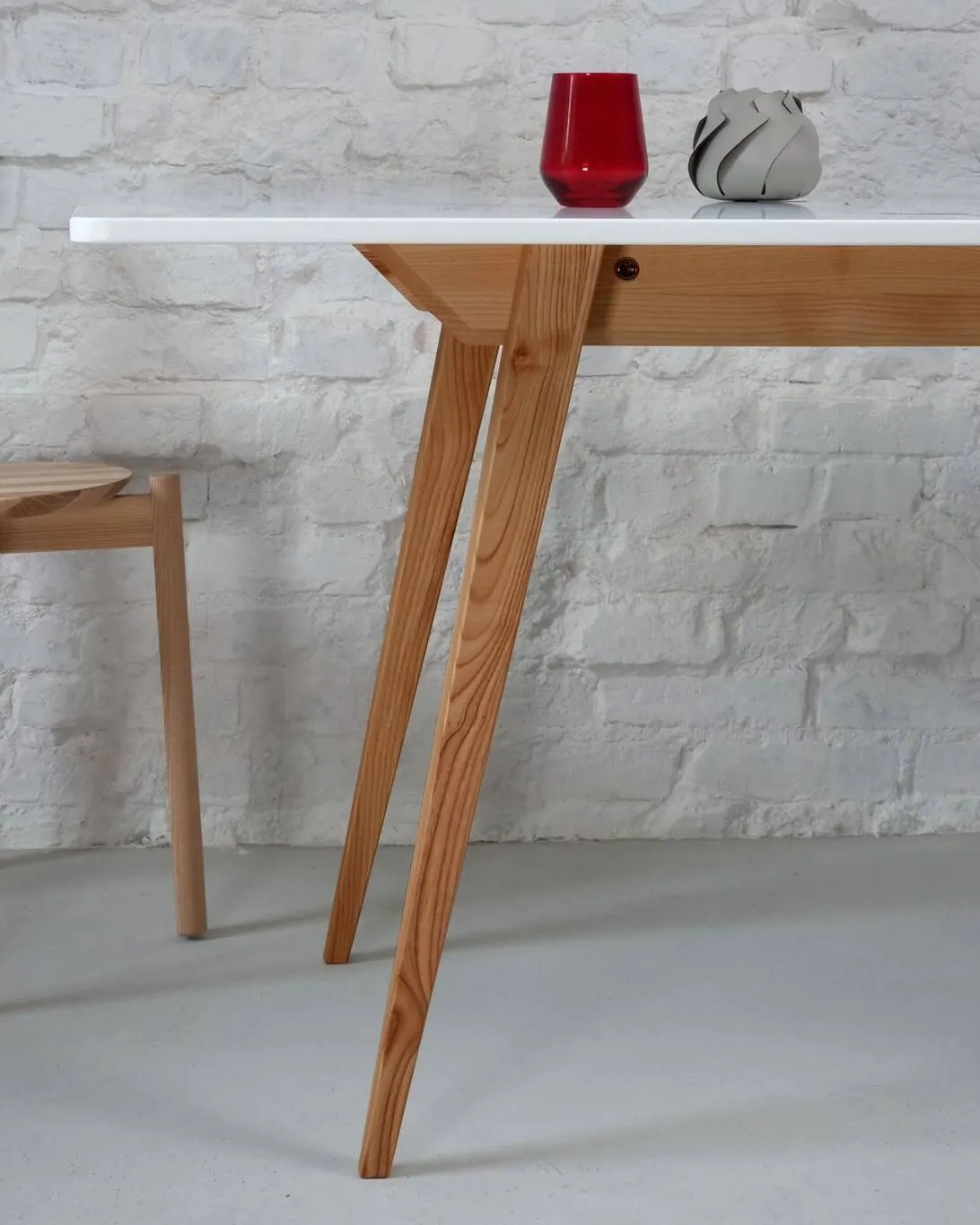 Stół rozkładany ENVELOPE 65x90-130cm czarny matowy blat nogi kolor dąb - NRAGABATE_EBLACK_OAK