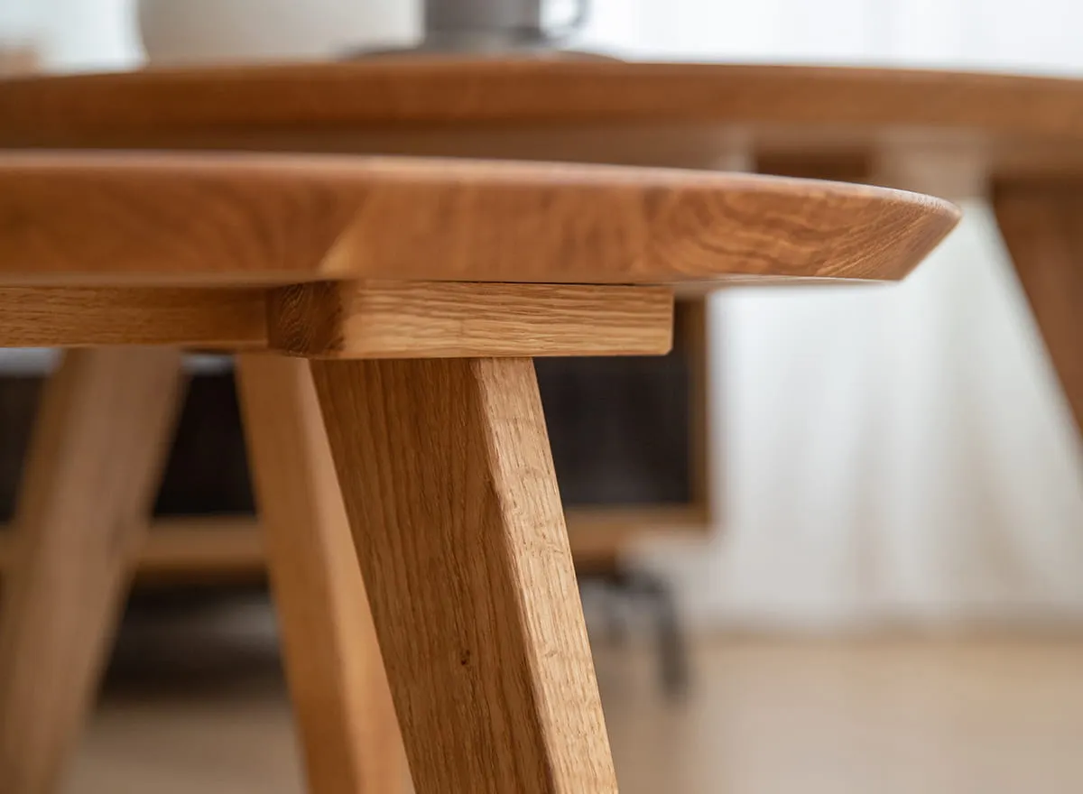 Stolik kawowy dębowy ORBETELLO okrągły 50 cm - dąb olejowany - 3SORB50