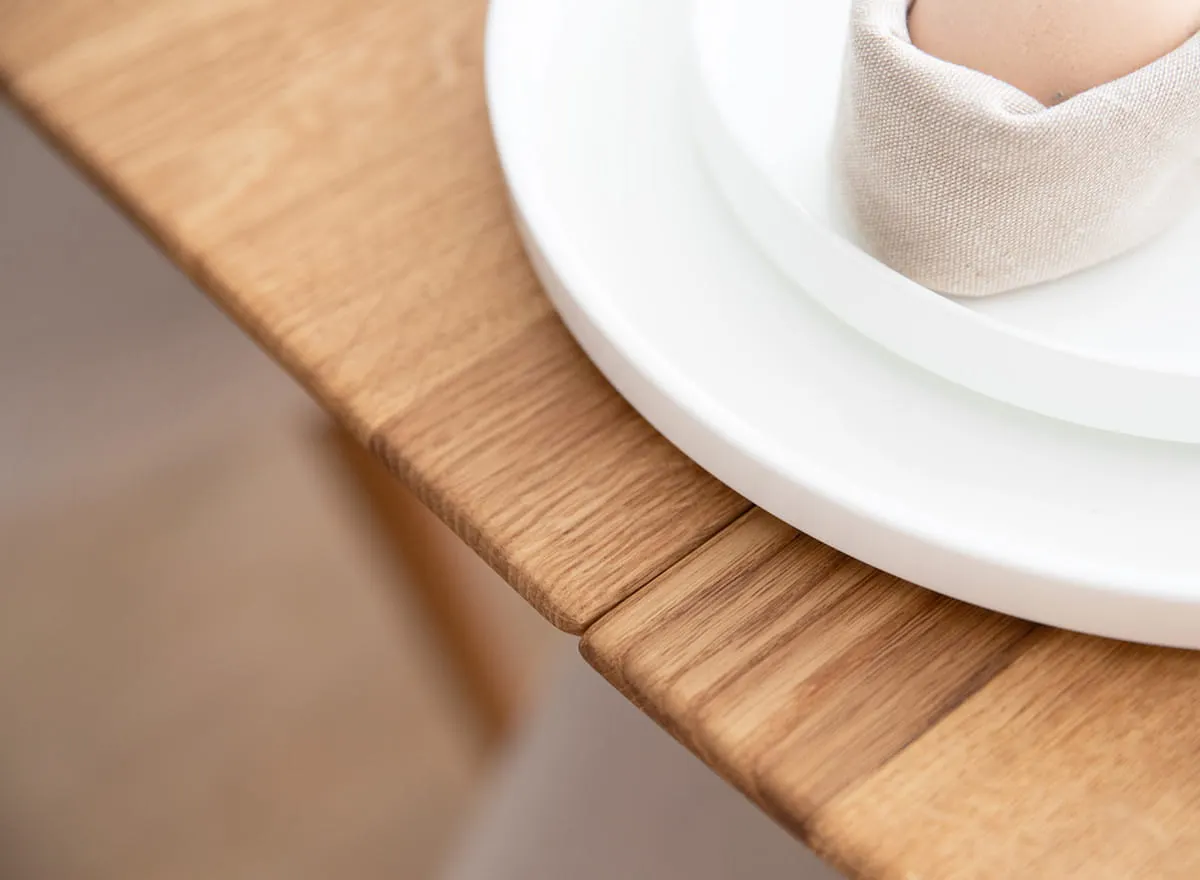 Stół dębowy okrągły ORBETELLO rozkładany 110-160 - dąb olejowany - KULSR110