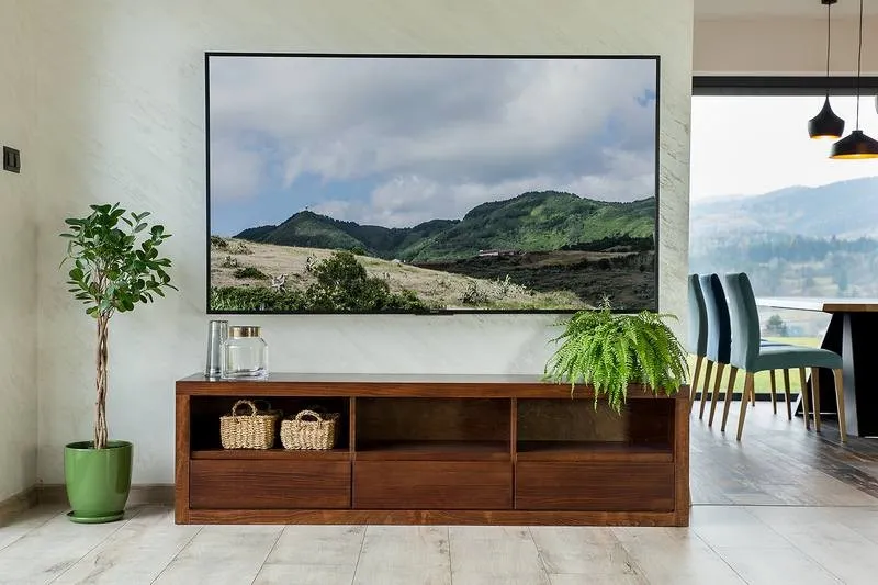 Szafka RTV dębowa RV302 Naturalny DREWMAX — zdjęcie 8