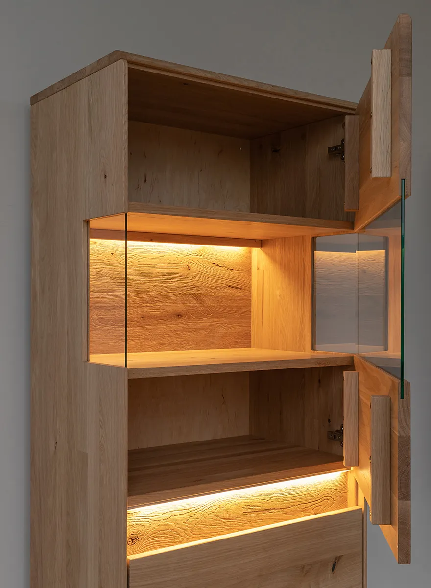 Witryna drewniana szklana DIVISIONE z oświetleniem prawa dąb olejowany - ZIDIV03R