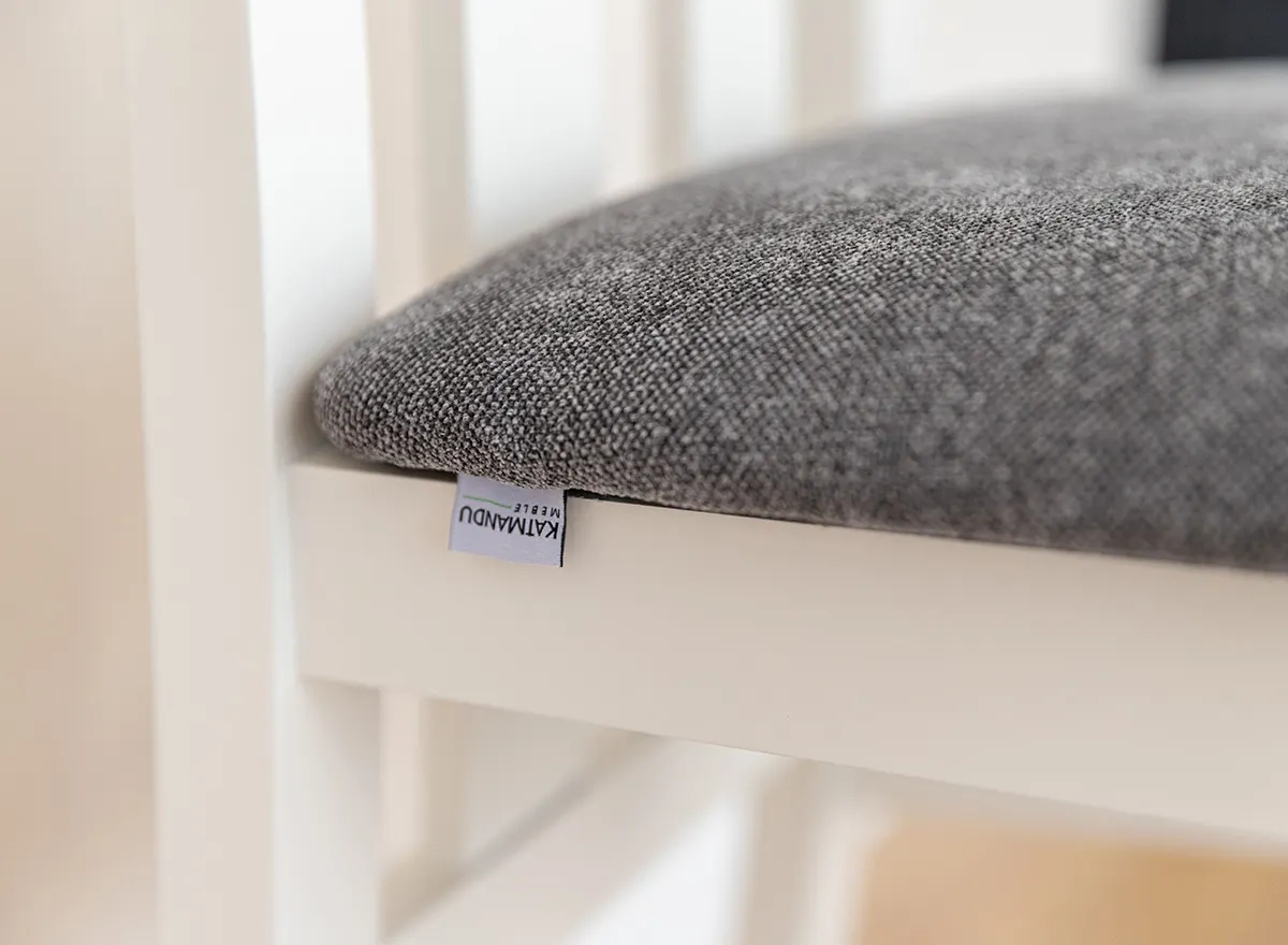 Krzesło BELLUNO ELEGANTE 10 z grafitowym siedziskiem materiałowym (STORM 97) - DRMKT10/S97