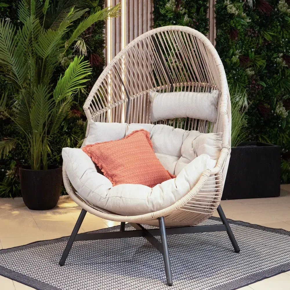 Fotel ogrodowy polirattanowy HOLAND z poduszką beżowy - MI_5905610255503