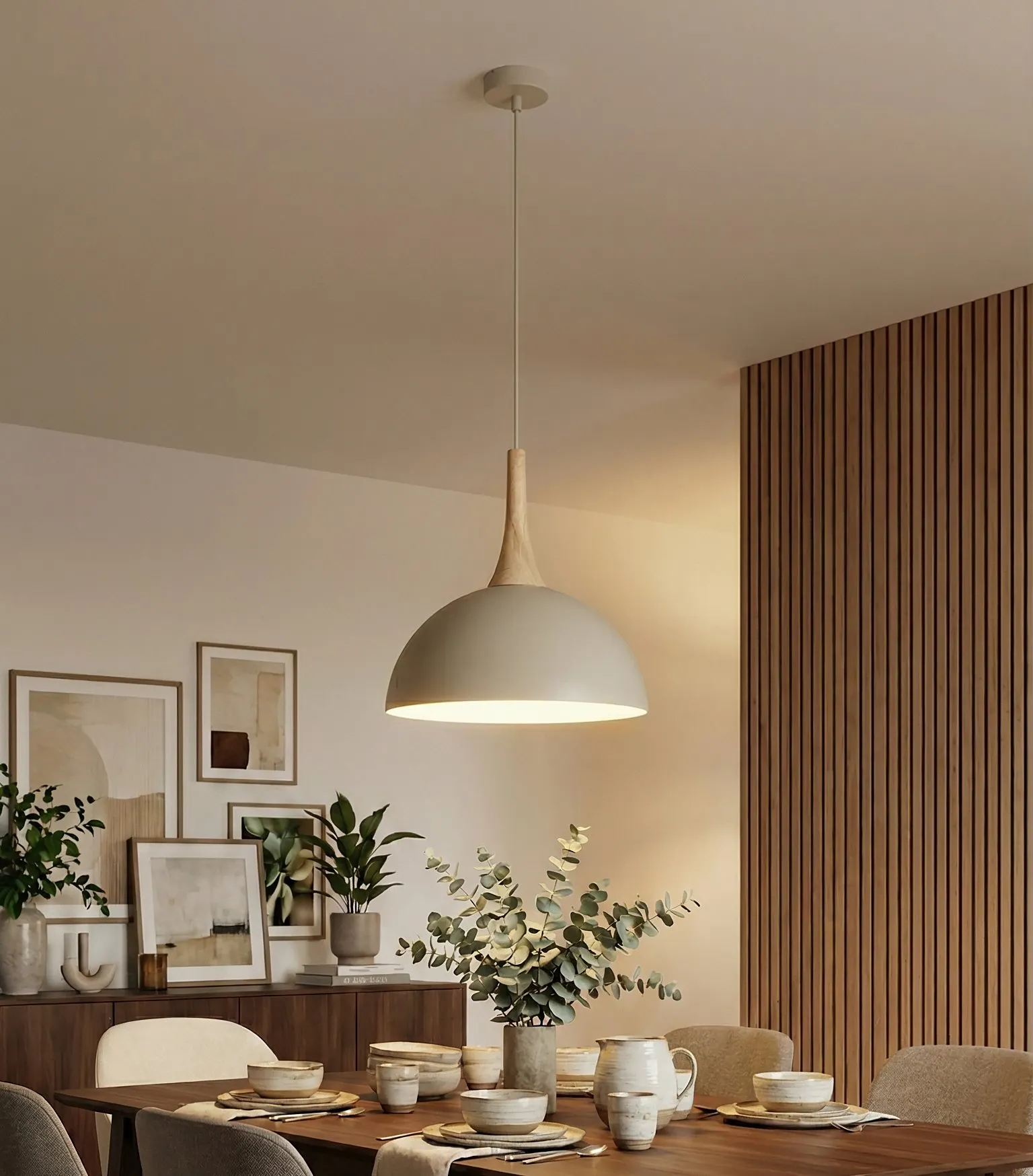 lampa wisząca, wnętrze, jadalnia, stół drewniany, dekoracja stołu