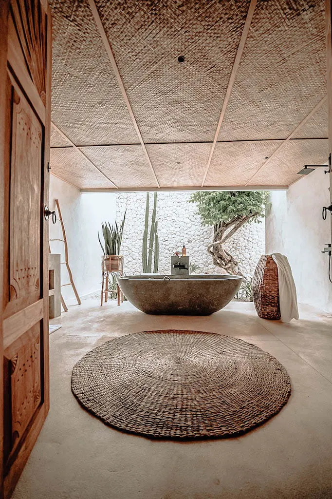 DYWAN MICKA M Okrągły Naturalny - MRC001M