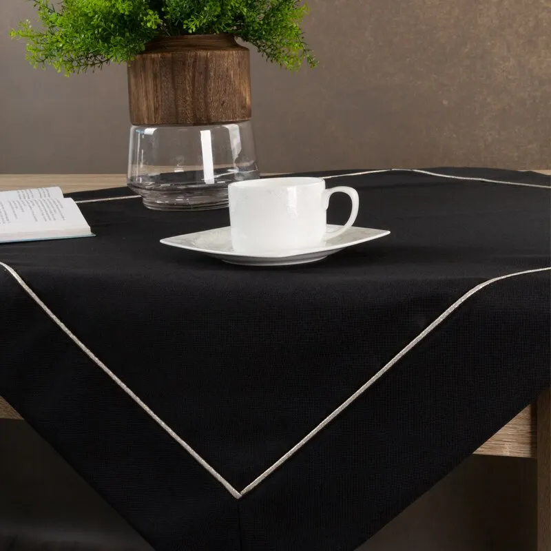 OBRUS MADELE 85 X 85 CM CZARNY - EU_392524