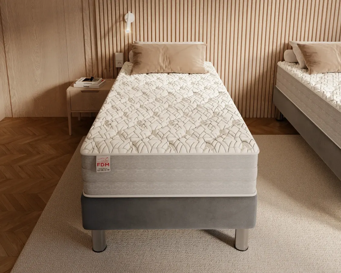 Materac piankowy AVELLINO pianka HR30, pianka HR44 - 140x200x28- H3 średnio twardy — zdjęcie 6