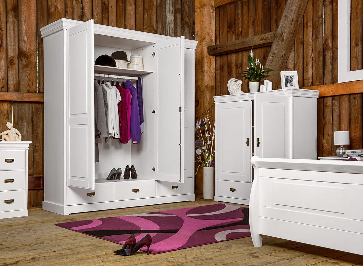 Szafa 3-drzwiowa z 3 szufladami i lustrem sosnowa Toskania Kolor Biały - PL2017B