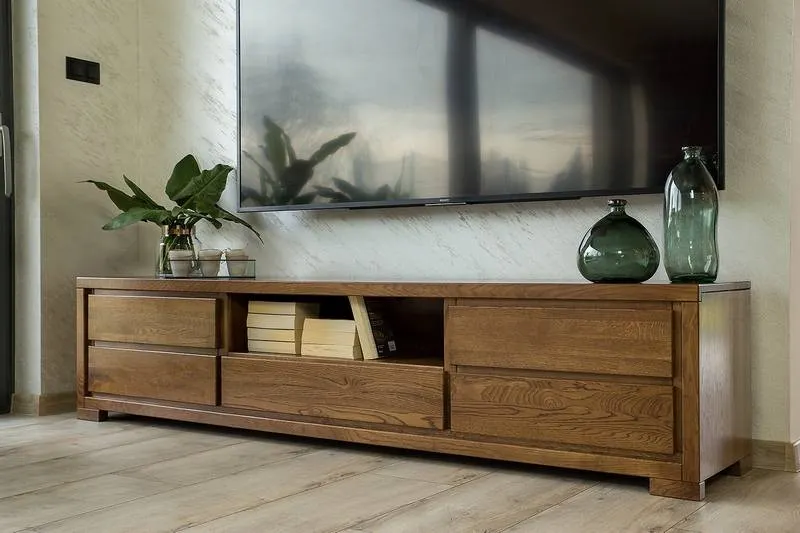 Szafka RTV dębowa RV352 Naturalny DREWMAX — zdjęcie 4