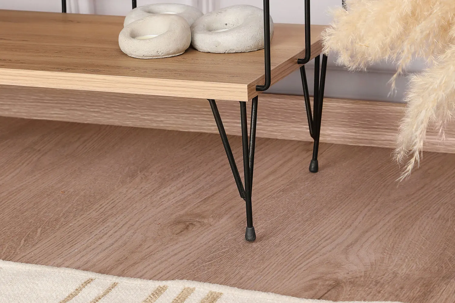 Stolik RTV drewniana z półkami EZE 120 cm dąb naturalny czarny stelaż - ASI_854KLN3046