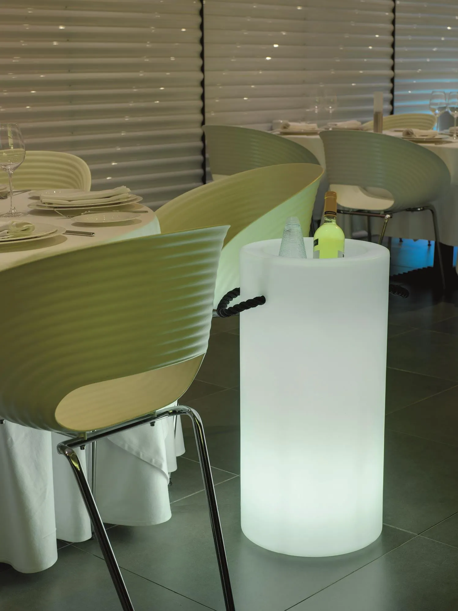 Tabela, Stół do jadalni, Kawiarnia, Restauracja, Projektowanie wnętrz